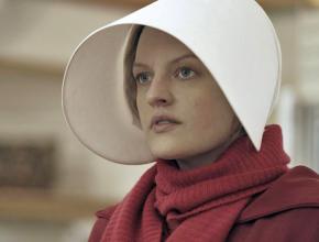 Elizabeth Moss plays June Osborne in the The Handmaid's Tale